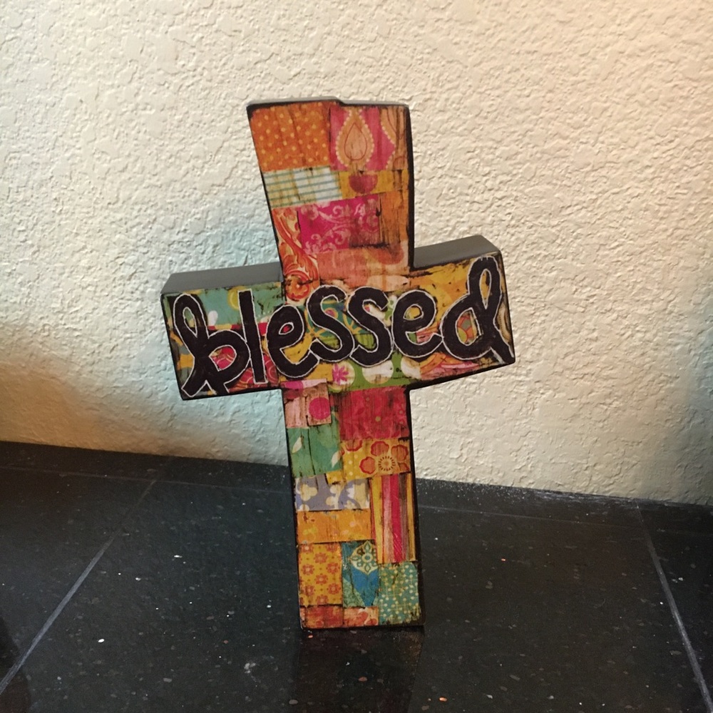 Cross wall decor